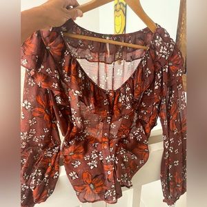 FREE PEOPLE beautiful Peasant floral gauze blouse Sz S